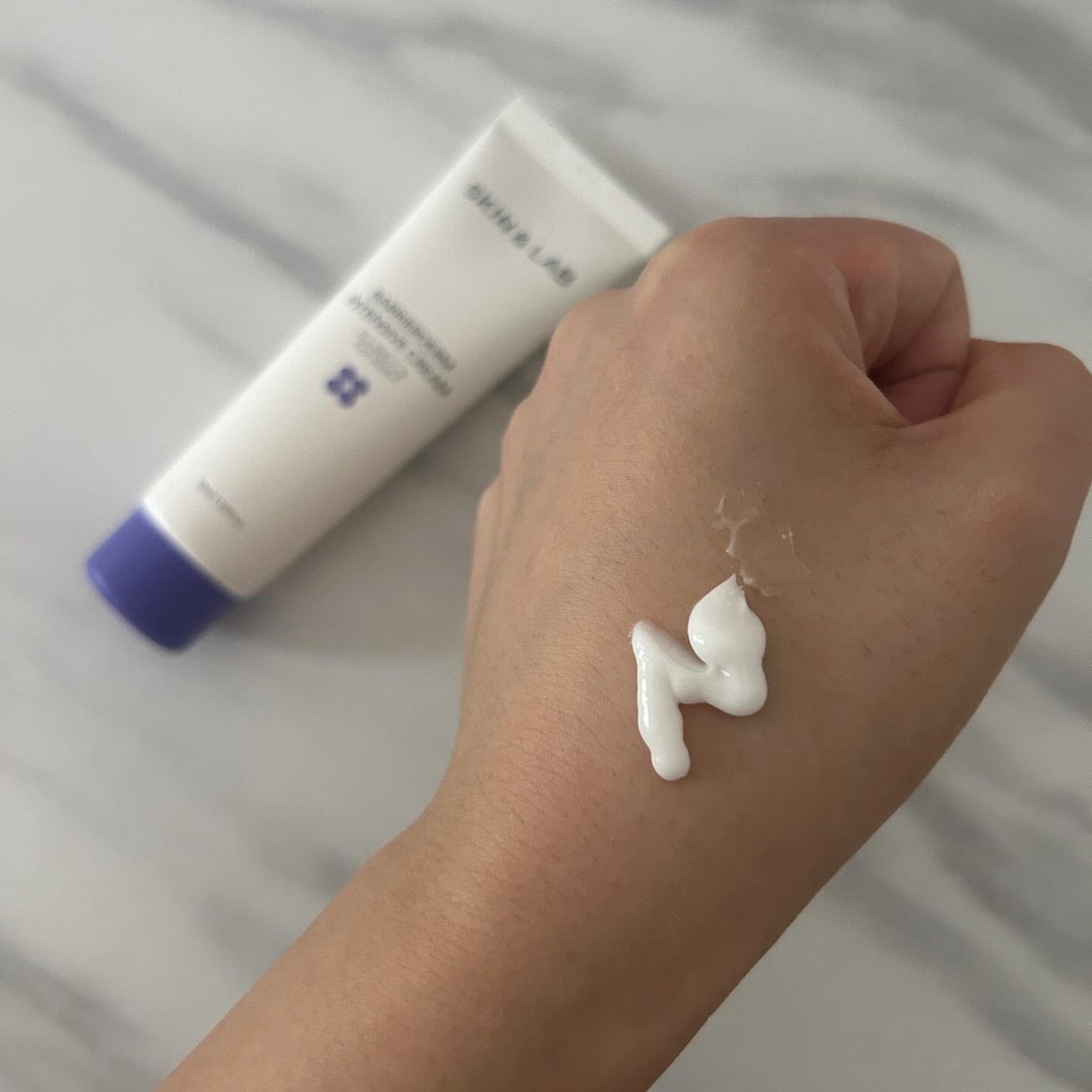 バリアダームモイストクリーム/SKIN&LAB/フェイスクリームを使ったクチコミ(2枚目)