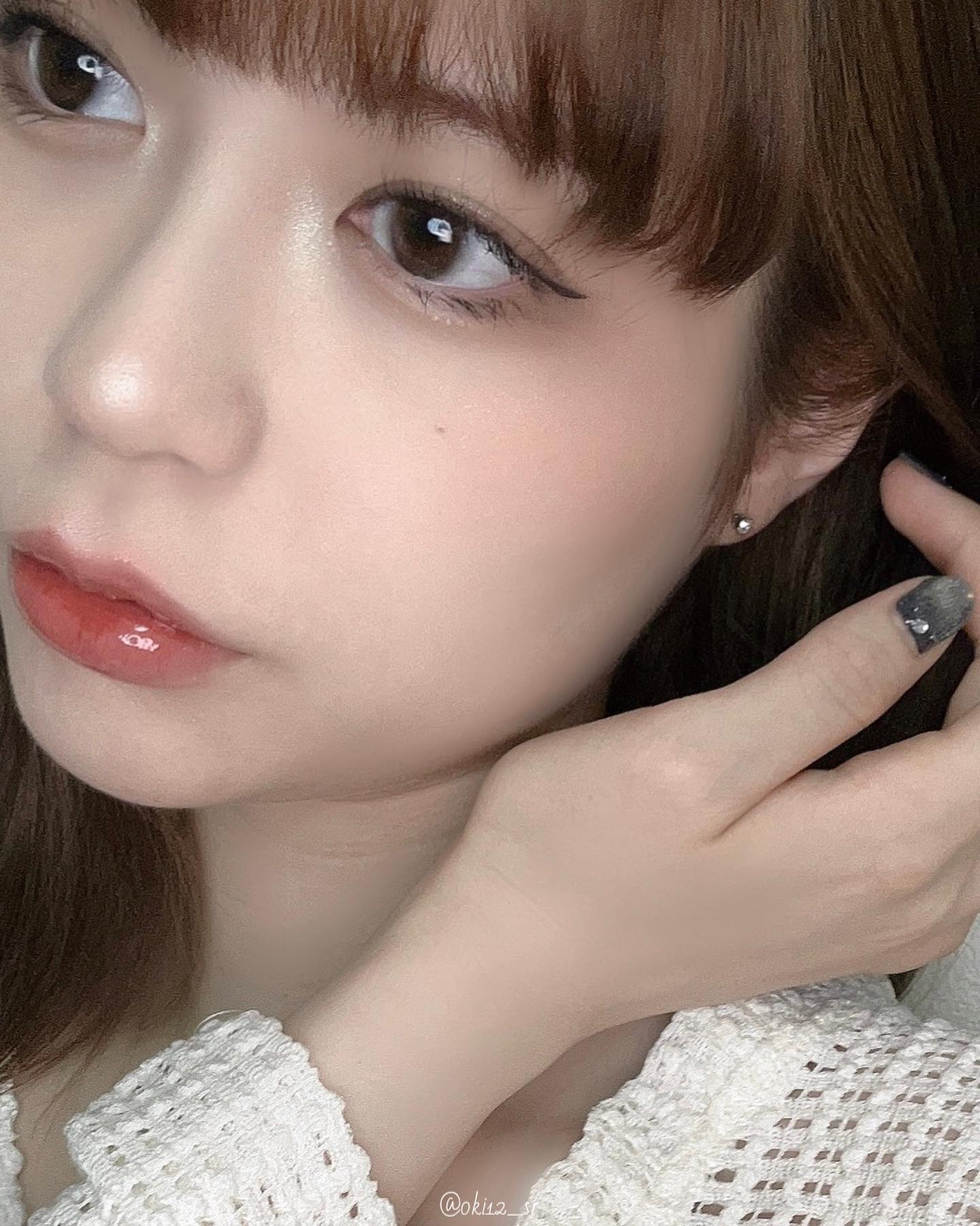 \ちゅるんリップ/色味抑えめ！大人っぽメイク🥂【メイク方法】
⁡
⁡
───────────────
⁡
⁡
はじめてやってみたメイクなのですが、意外とまとまったので共有します🤝🏻
⁡
特に注目してほしいところはリップで、マットに仕上