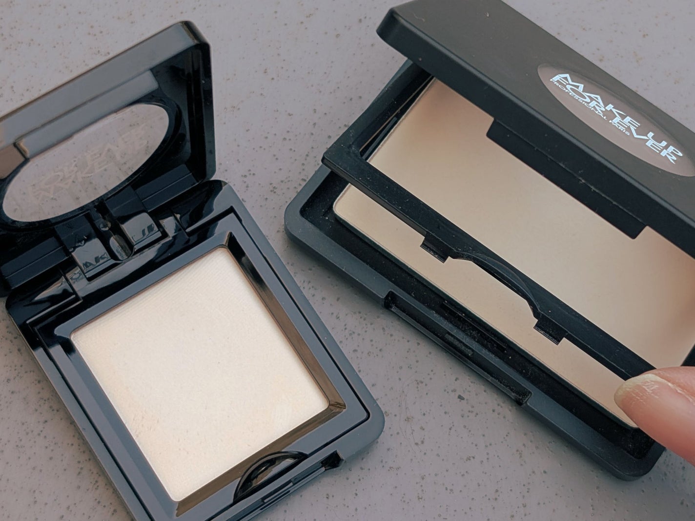 JUDYDOLL メリハリマスターパレット/JUDYDOLL/パウダーハイライトを使ったクチコミ(3枚目)