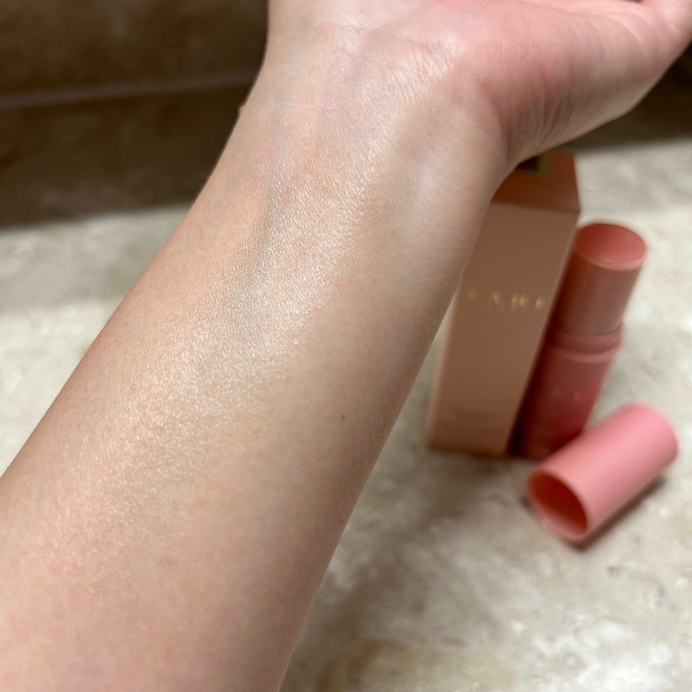 WRバウンス マルチバーム/KAHI/フェイスバームを使ったクチコミ(4枚目)