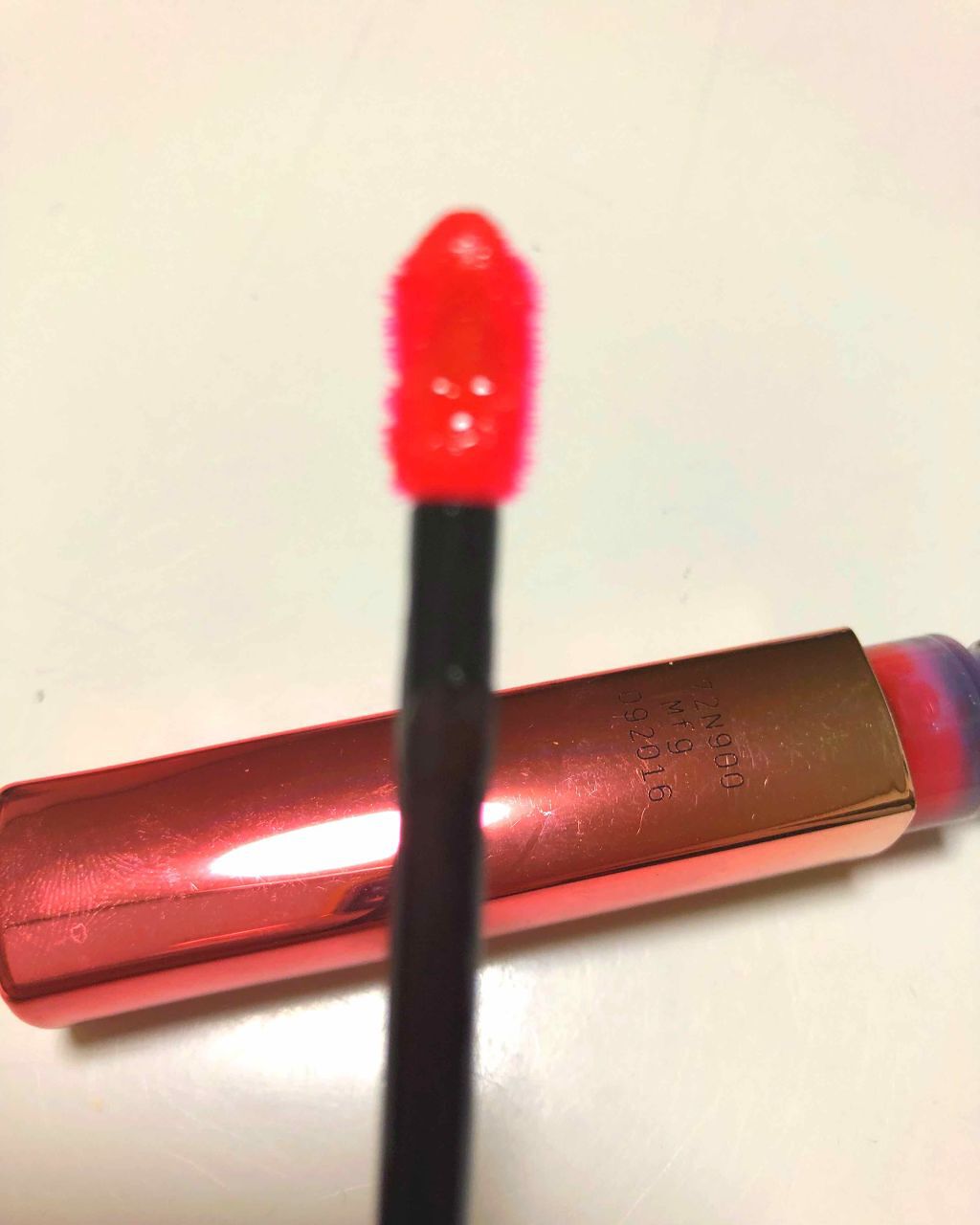 ユイルカレス/ロレアル パリ/リップグロスを使ったクチコミ(2枚目)