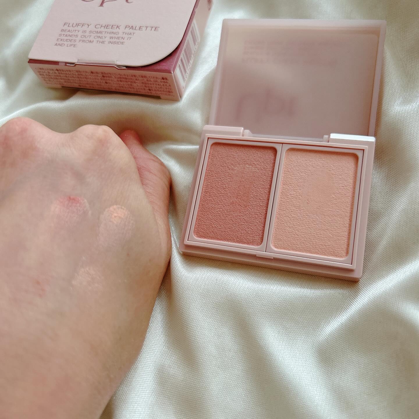 Upt FLUFFY CHEEK PALETTE  01 calm beach（カームビーチ）/Upt/パウダーチークを使ったクチコミ（3枚目）