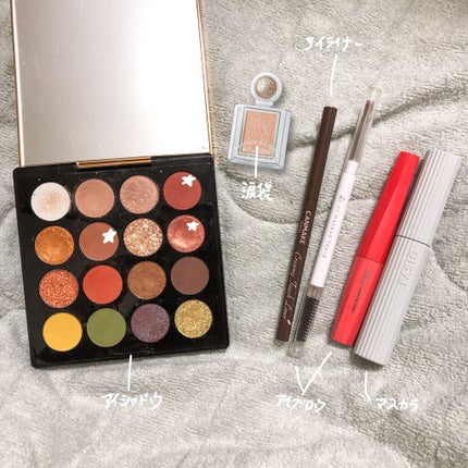 シャドーカスタマイズ/MAJOLICA MAJORCA/単色アイシャドウを使ったクチコミ(2枚目)