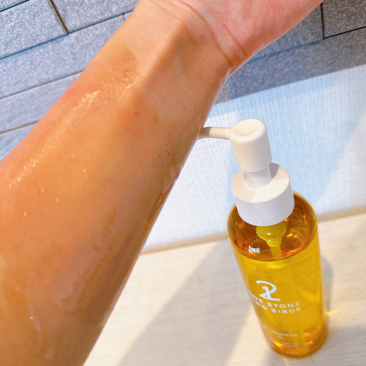 オイルクレンジングバーム ホワイトプレミアム/ONE STONE TWO BIRDS/クレンジングバームを使ったクチコミ(5枚目)