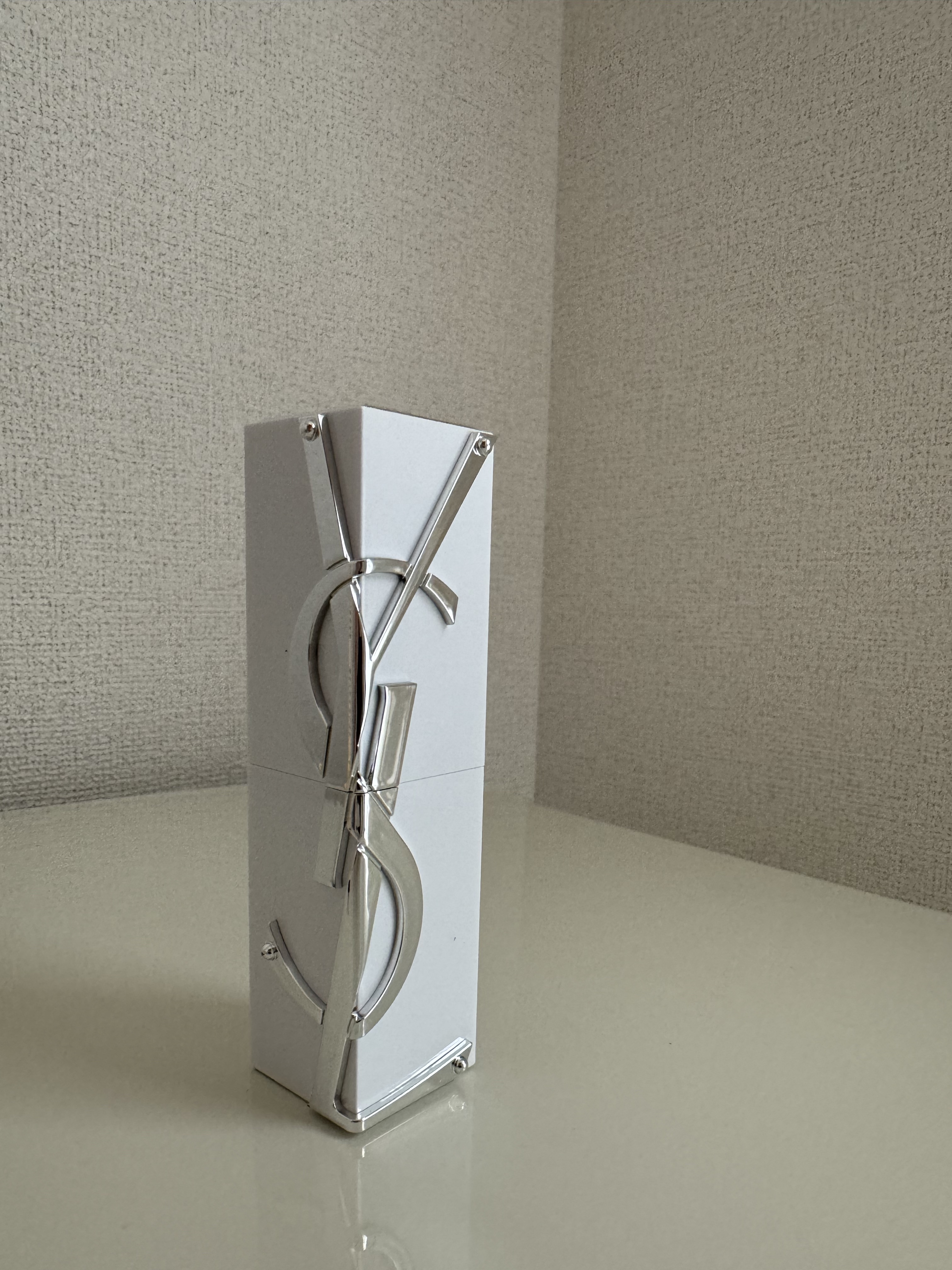 ピュアショット セラムインスティック 本体（9.5g）/YVES SAINT LAURENT BEAUTE/美容液を使ったクチコミ（1枚目）