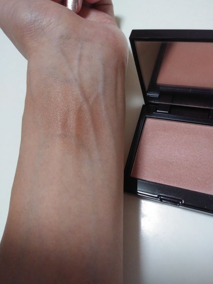 ブラッシュ カラー インフュージョン/ローラ メルシエ/パウダーチークを使ったクチコミ(2枚目)