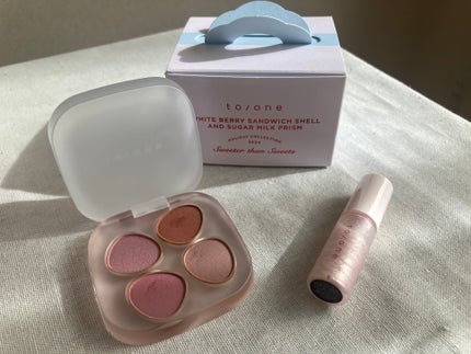 トーン ホリデー スイーツ ボックス Midnight Sweets & Twinkle Caramel/to/one/メイクアップキットを使ったクチコミ(1枚目)