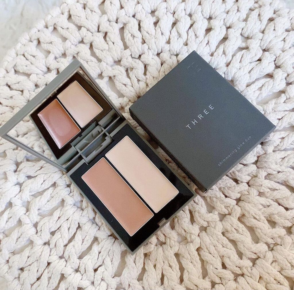 THREE シマリング グロー デュオ/THREE/クリームハイライトを使ったクチコミ（2枚目）