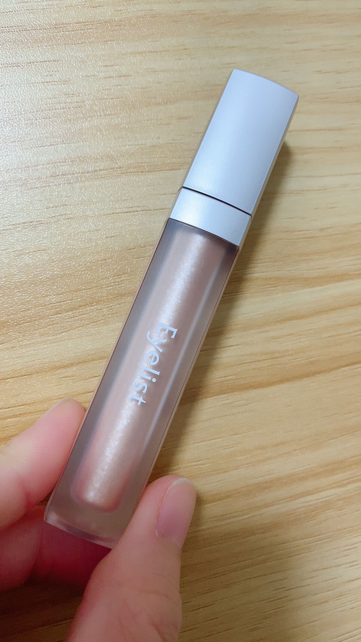 グロウシャドウ AUR01/Eyelist/リキッドアイシャドウを使ったクチコミ（3枚目）