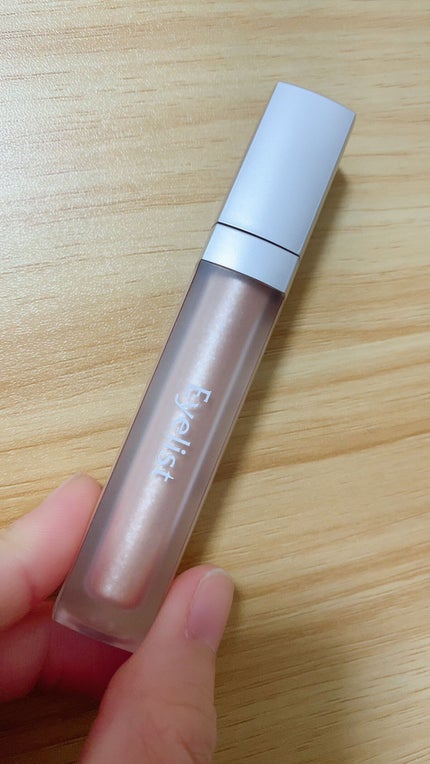 Eyelist グロウシャドウのクチコミ「ずっと気になっていたけど中々手を出すことが出来なかったリキッドタイプのアイシャドウを、ご縁があ.....」(3枚目)