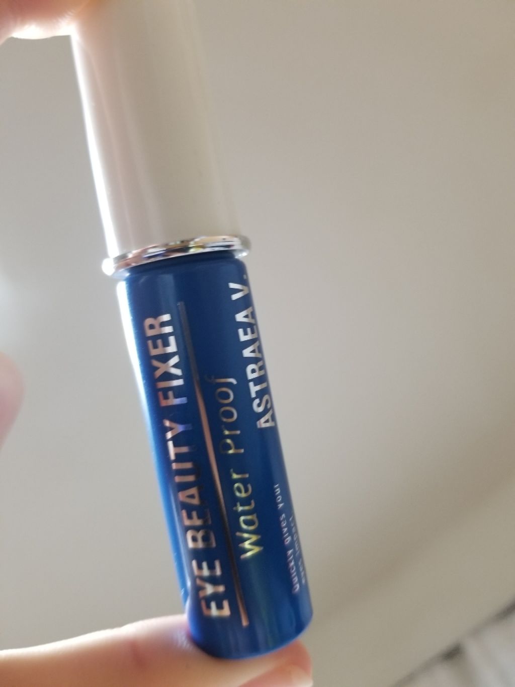 アイビューティー フィクサー WP/アストレア ヴィルゴ/二重まぶた用アイテムを使ったクチコミ（1枚目）