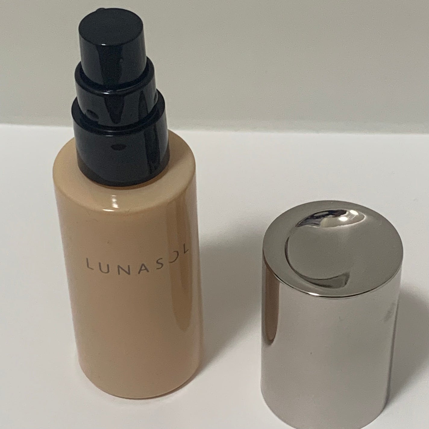 クラリティフロウリクイド/LUNASOL/リキッドファンデーションを使ったクチコミ(4枚目)