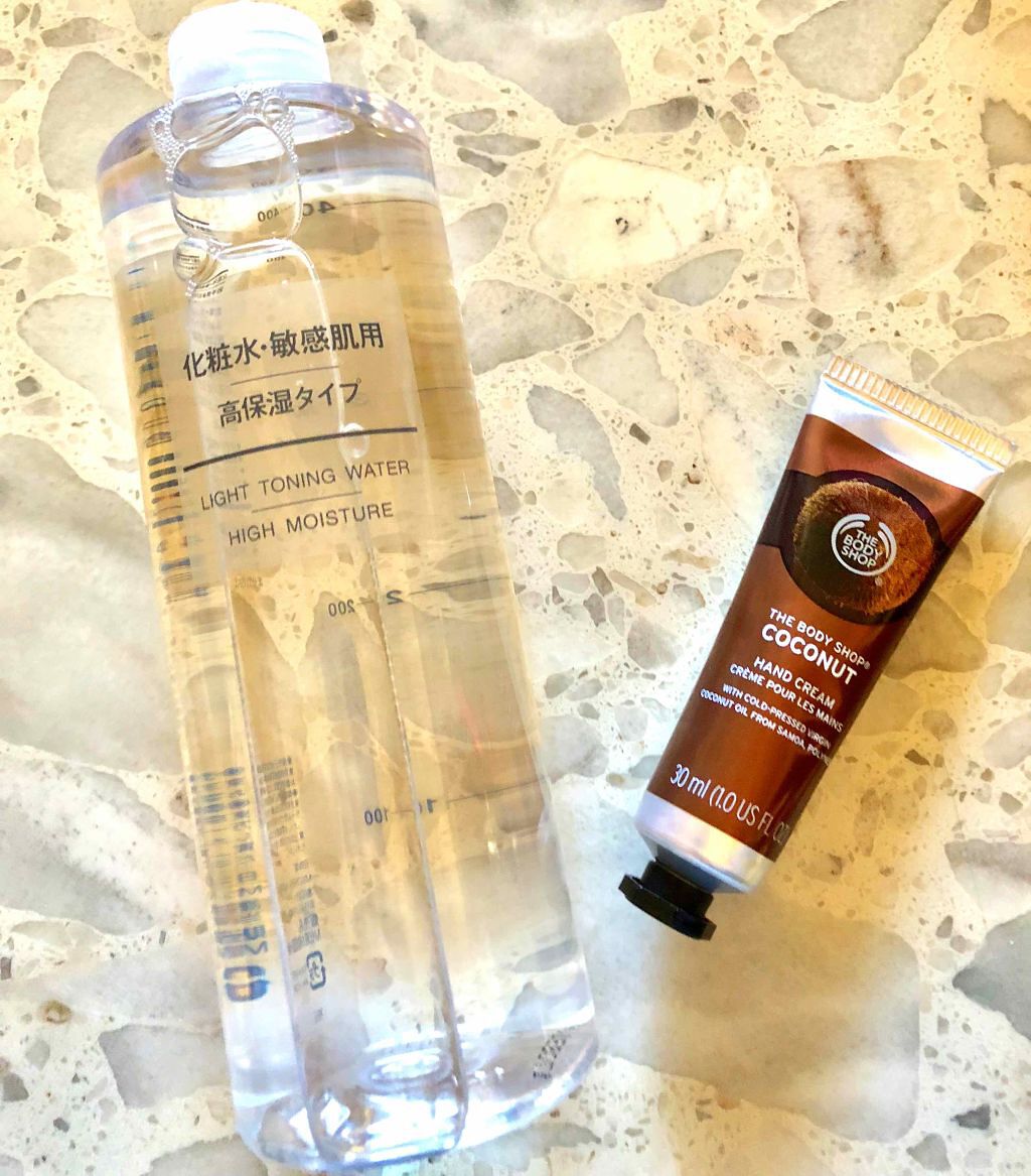 ハンドクリーム ココナッツ/THE BODY SHOP/ハンドクリームを使ったクチコミ（1枚目）