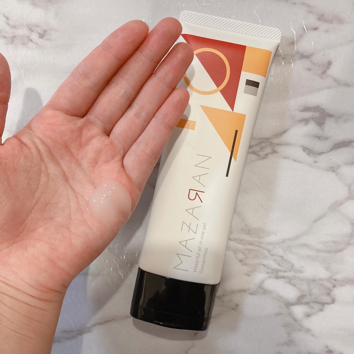 ウォータフルオールインワンジェル/MAZARAN/オールインワン化粧品を使ったクチコミ（2枚目）