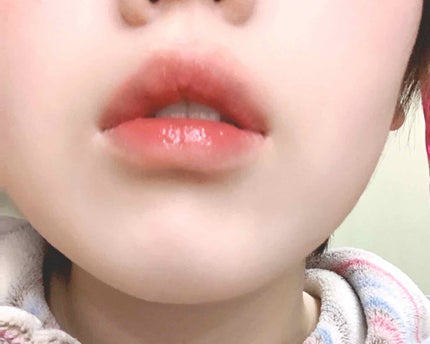 つちうら on LIPS 「唇の写真注意です!!めちゃくちゃ寝巻き姿ペリペラをベースに塗っ..」(2枚目)