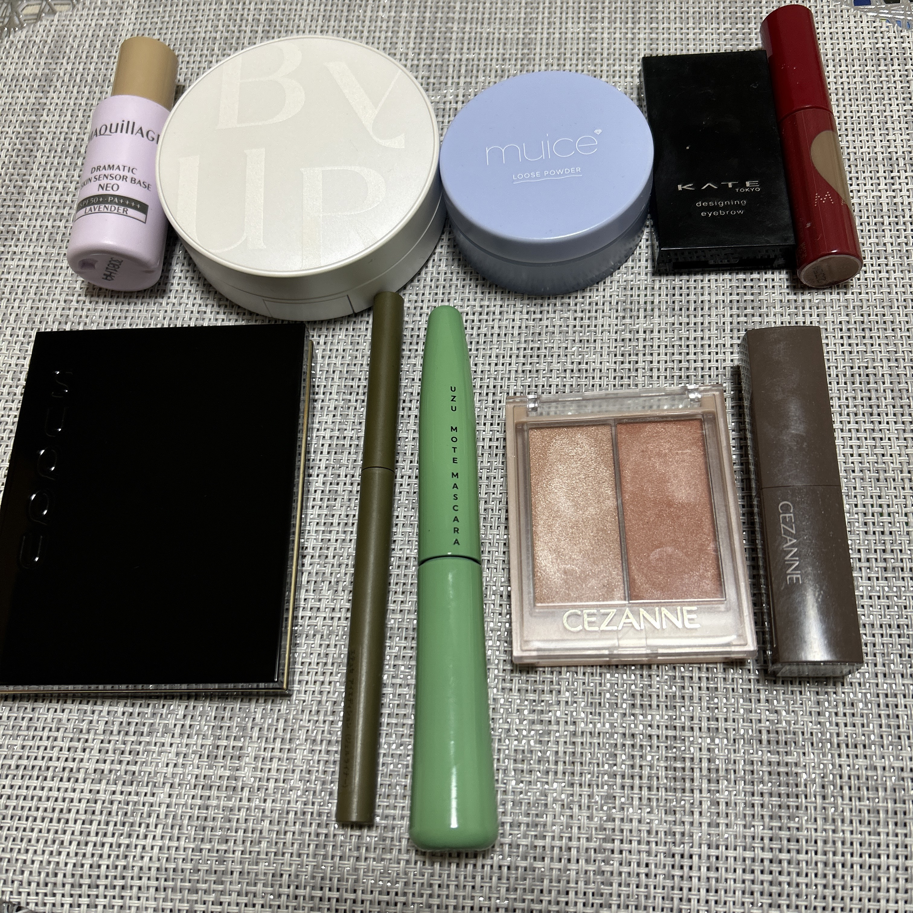 ケイト デザイニングアイブロウ3D/KATE/パウダーアイブロウを使ったクチコミ（1枚目）