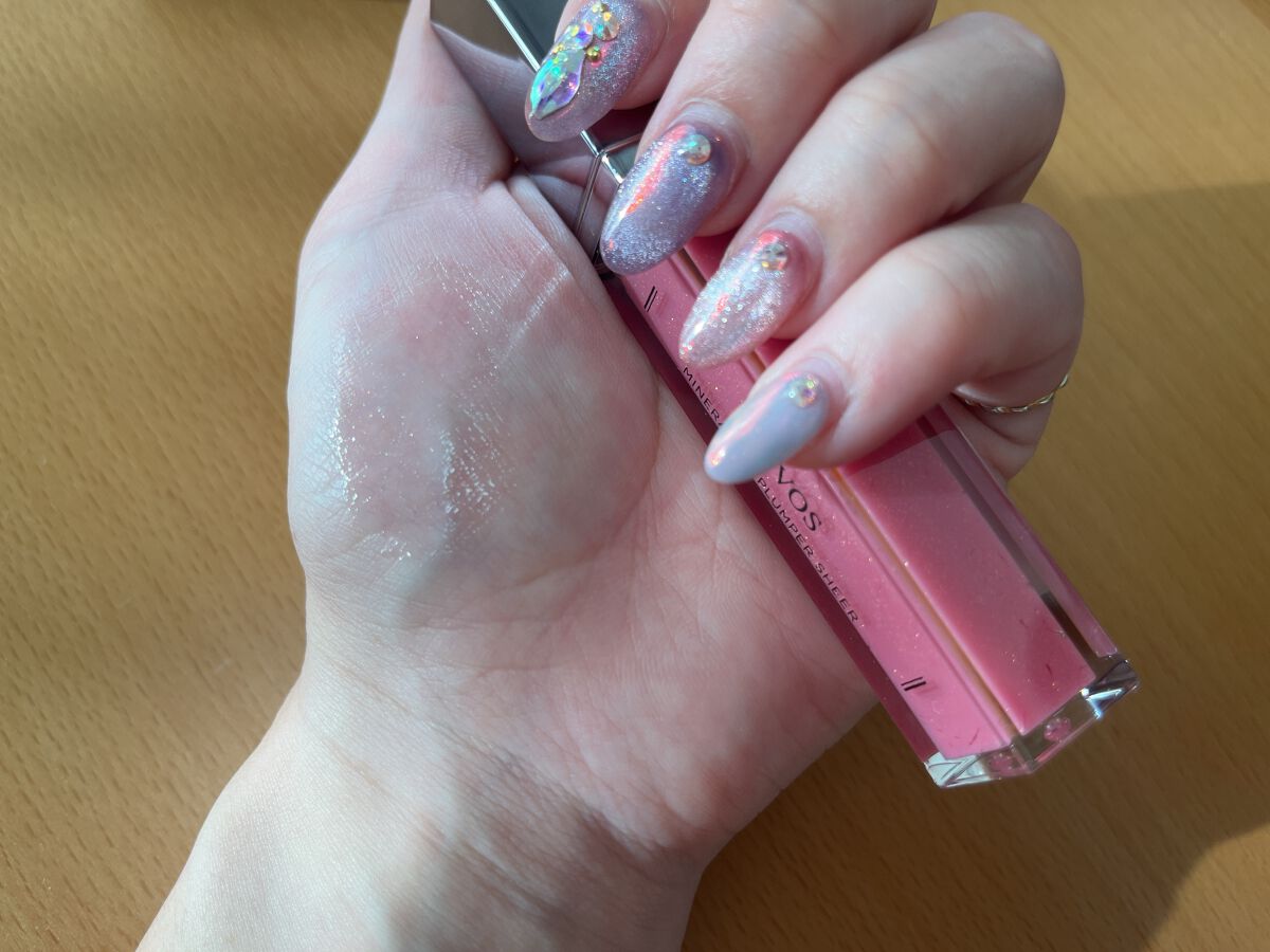 ミネラルリッププランパー シアー アメジストモーブ(限定色)/エトヴォス/リッププランパーを使ったクチコミ（3枚目）