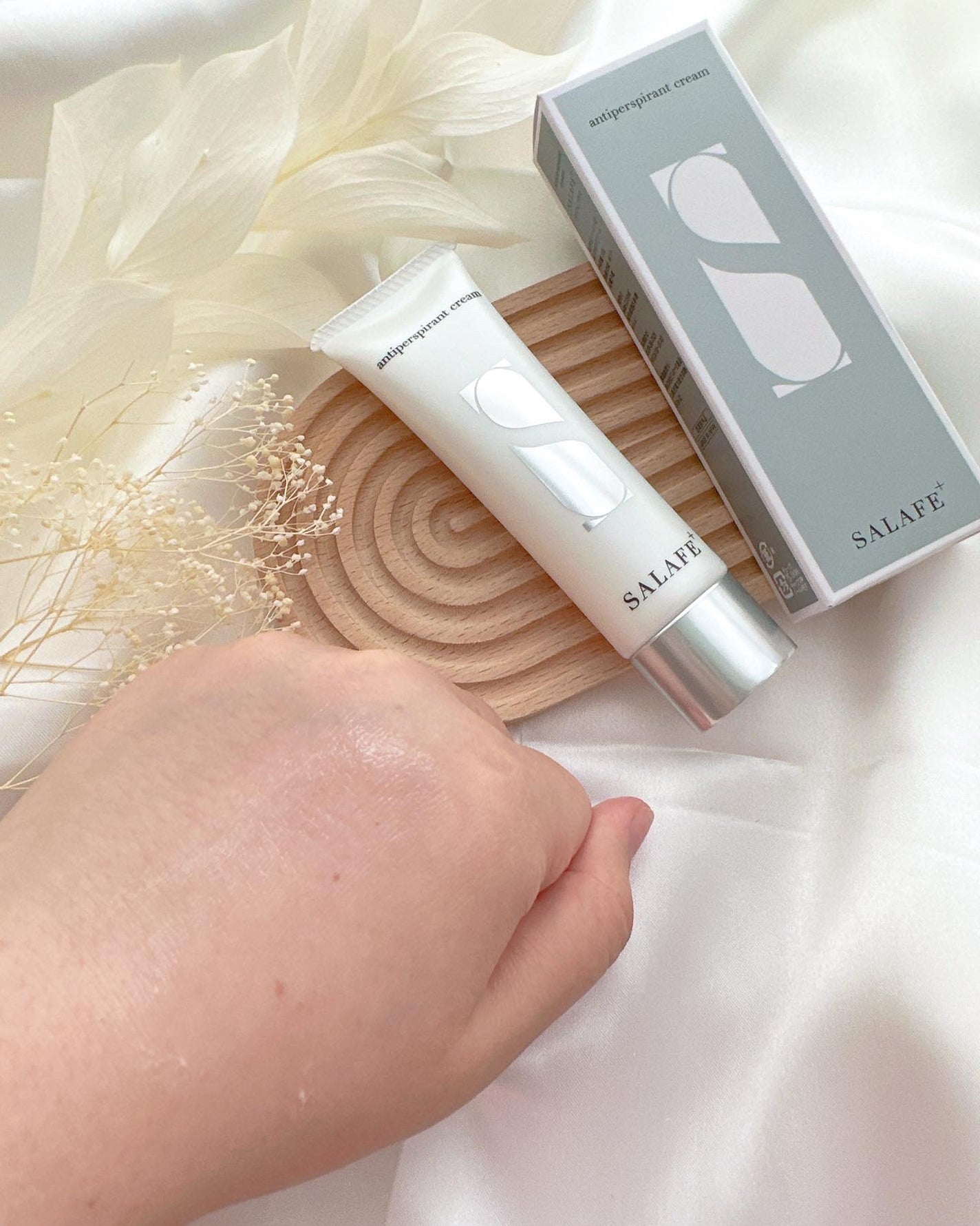 サラフェプラス/withCOSME/デオドラント・制汗剤を使ったクチコミ(4枚目)