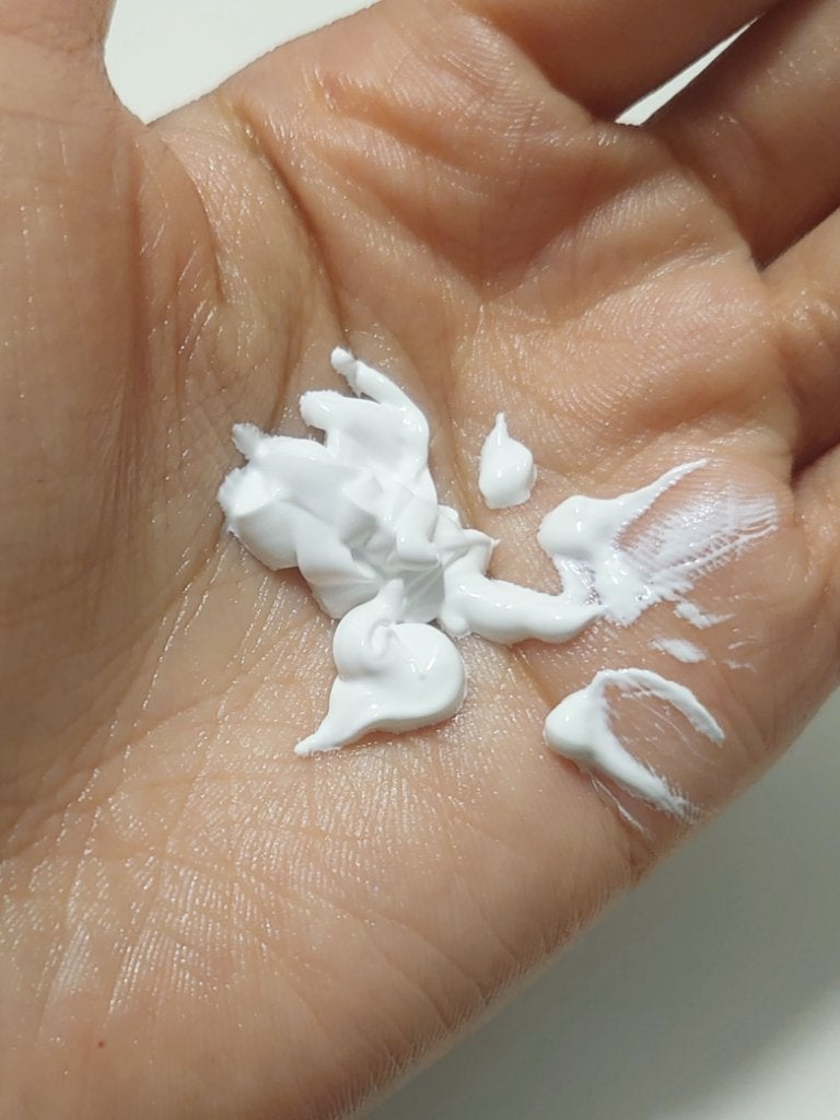 マイルドトーンアップサンクリーム(日焼け止め)SPF50+ PA++++/COSNORI/日焼け止めクリームを使ったクチコミ(2枚目)