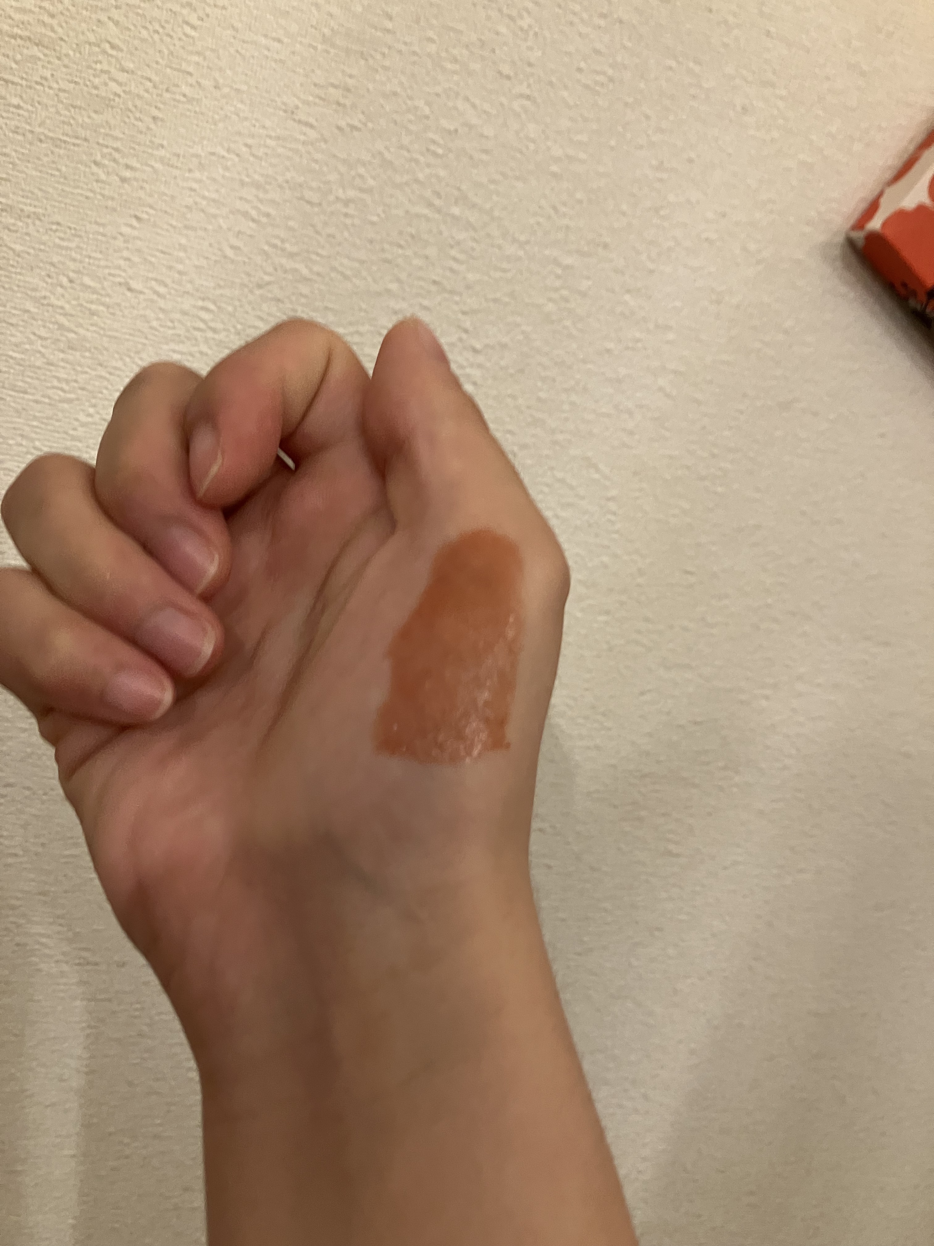 新発泡リップグレーズ/CAPPUVINI/リップグロスを使ったクチコミ（2枚目）