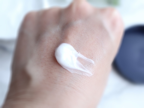 ヴァセリンリペアクリームナイトケア/ヴァセリン/ボディクリームを使ったクチコミ（3枚目）