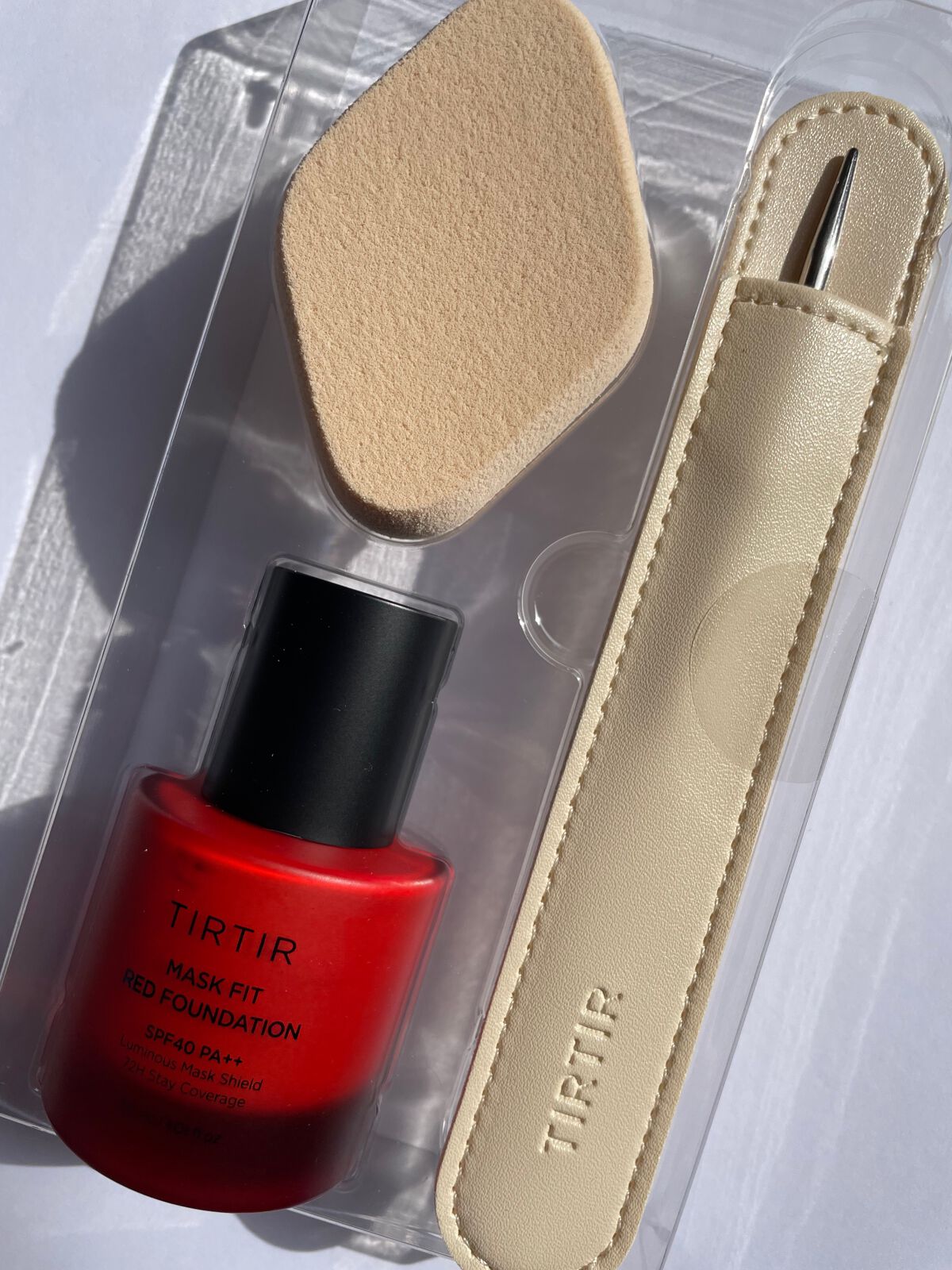 マスクフィットレッドファンデーション 21N アイボリー(IVORY)/TIRTIR(ティルティル)/リキッドファンデーションを使ったクチコミ（3枚目）
