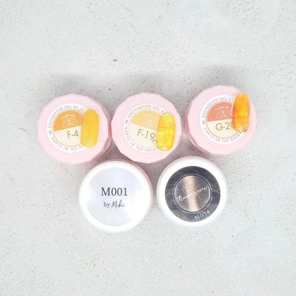 ゆき on LIPS 「金木犀の甘い香りが漂ってきそうネイル。イエローでグラデーション..」(3枚目)