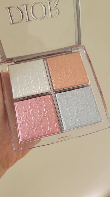 ディオール バックステージ フェイス グロウ パレット/Dior/ハイライトを使ったクチコミ(4枚目)