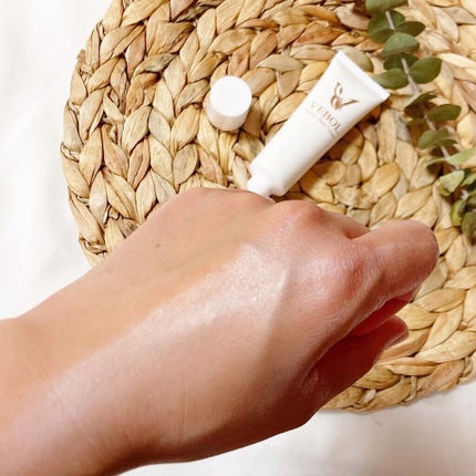 Rie_beauty on LIPS 「VEBOL新発売のブルーライトをカットする化粧下地を使ってみま..」(3枚目)