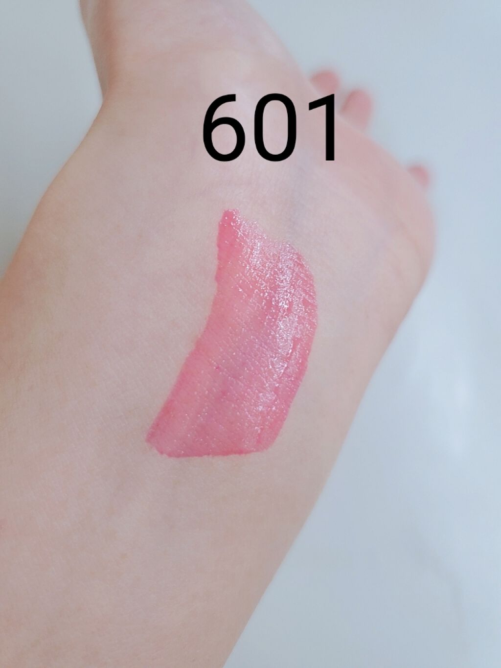 事務のゆきちゃん on LIPS 「YSLルージュ ピュール クチュール ヴェルニ ウォーター ス..」(2枚目)