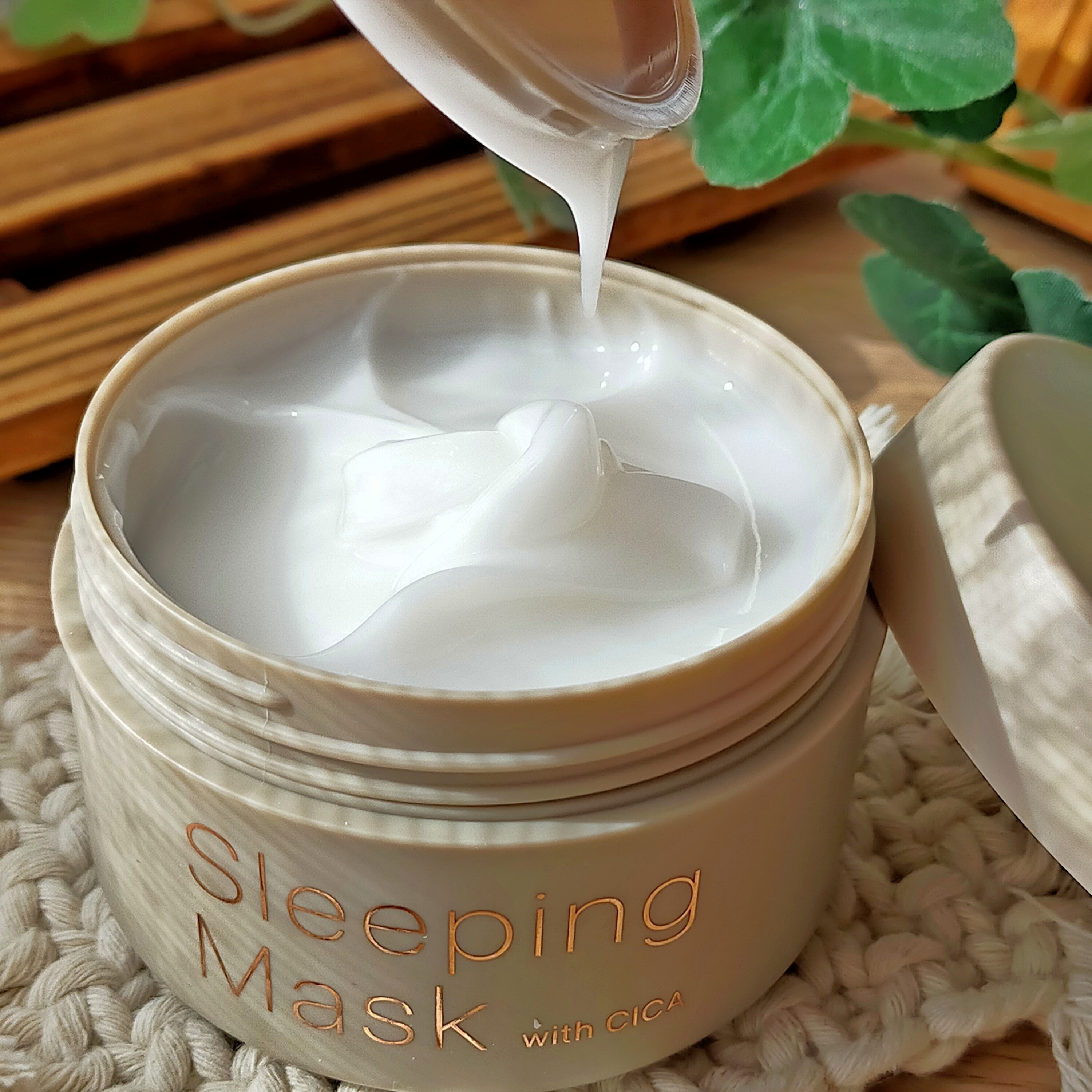 スリーピングマスク with CICA/b.glen/フェイスクリームを使ったクチコミ（2枚目）
