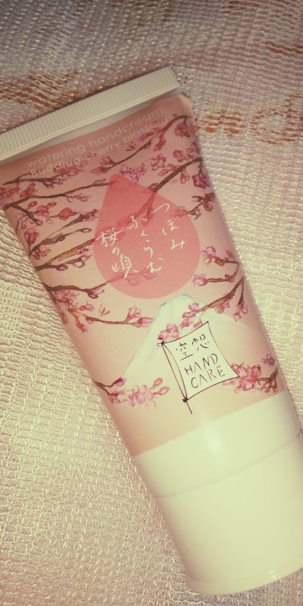 ウォータリング ハンドクリーム/charley/ハンドクリームを使ったクチコミ（1枚目）