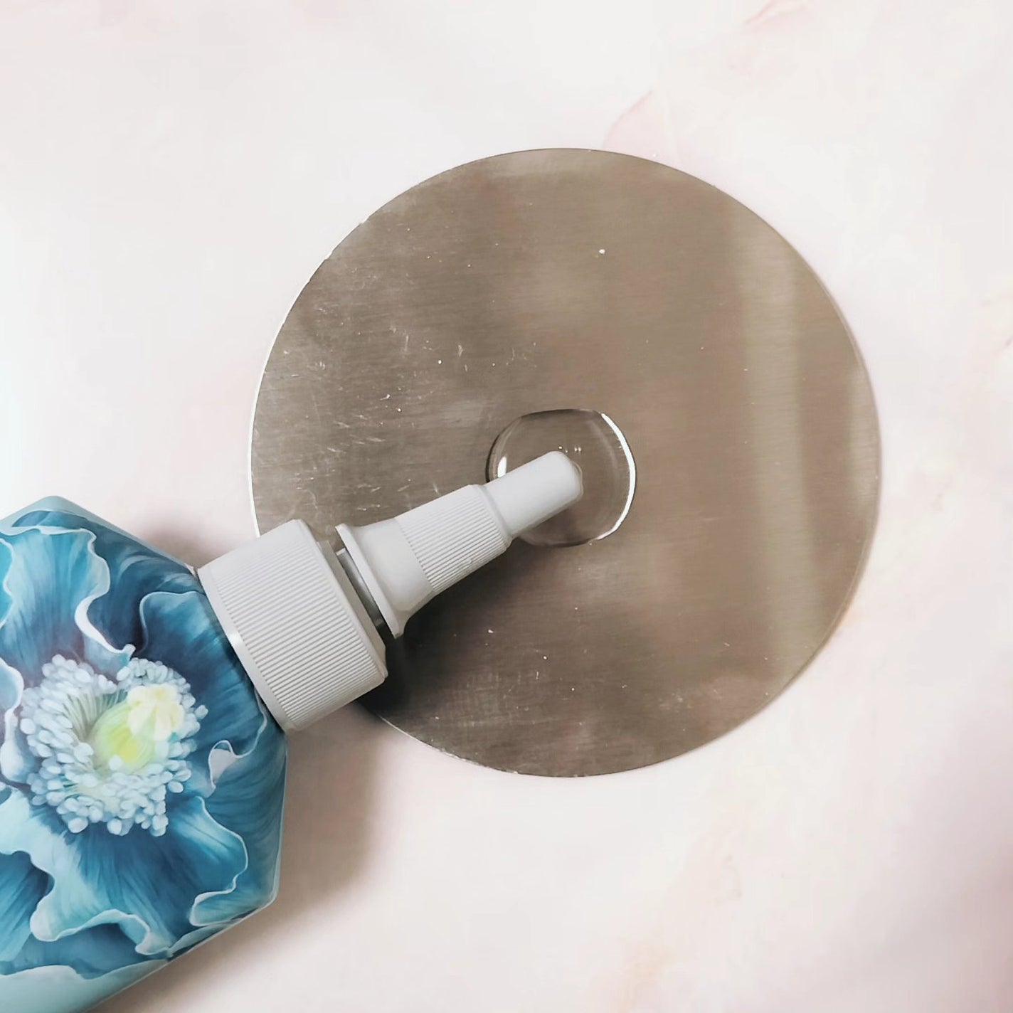 パヒュームウォータートリートメント/エラスチン/洗い流すヘアトリートメントを使ったクチコミ(4枚目)