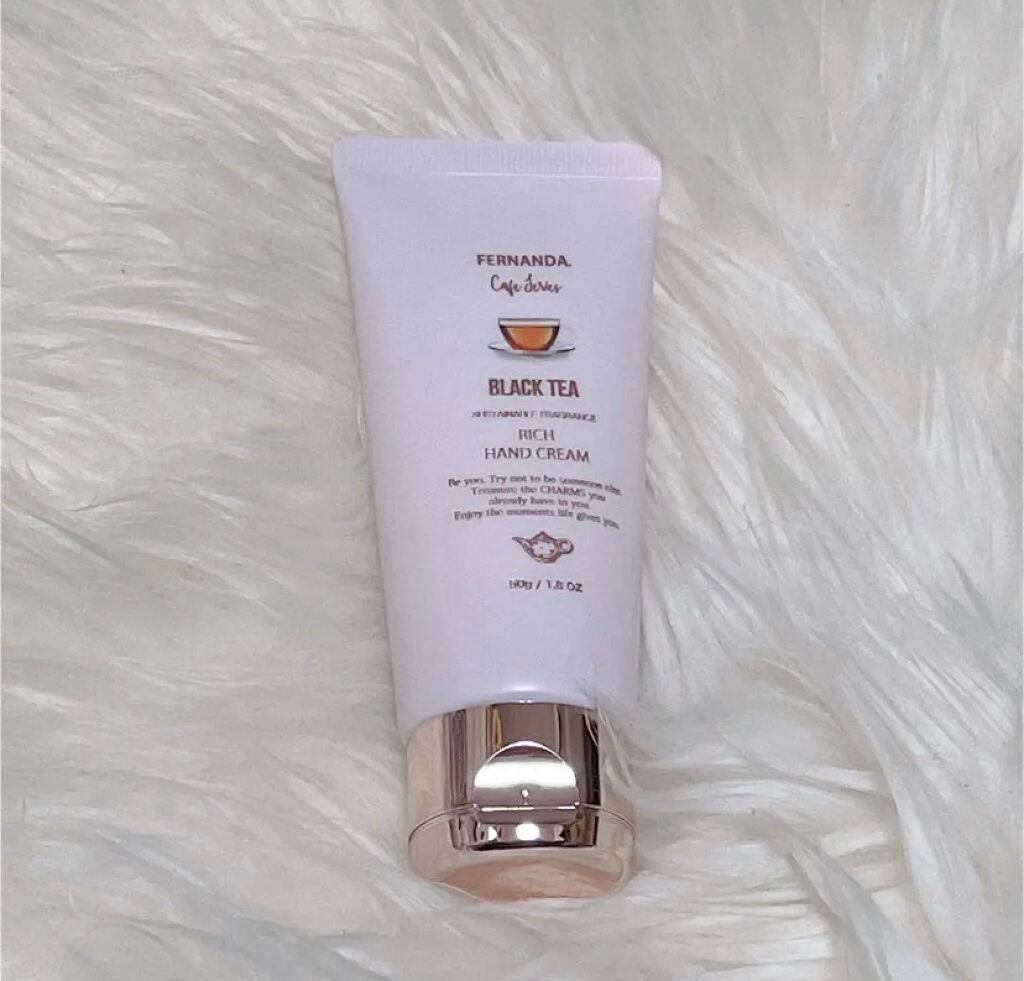 フレグランスリッチハンドクリーム(ブラックティー)/フェルナンダ/ハンドクリームを使ったクチコミ(2枚目)