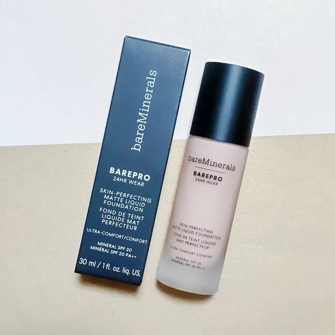 ベアプロ 24HR リキッド ファンデーション フェア 10 ニュートラル/bareMinerals/リキッドファンデーションを使ったクチコミ（2枚目）
