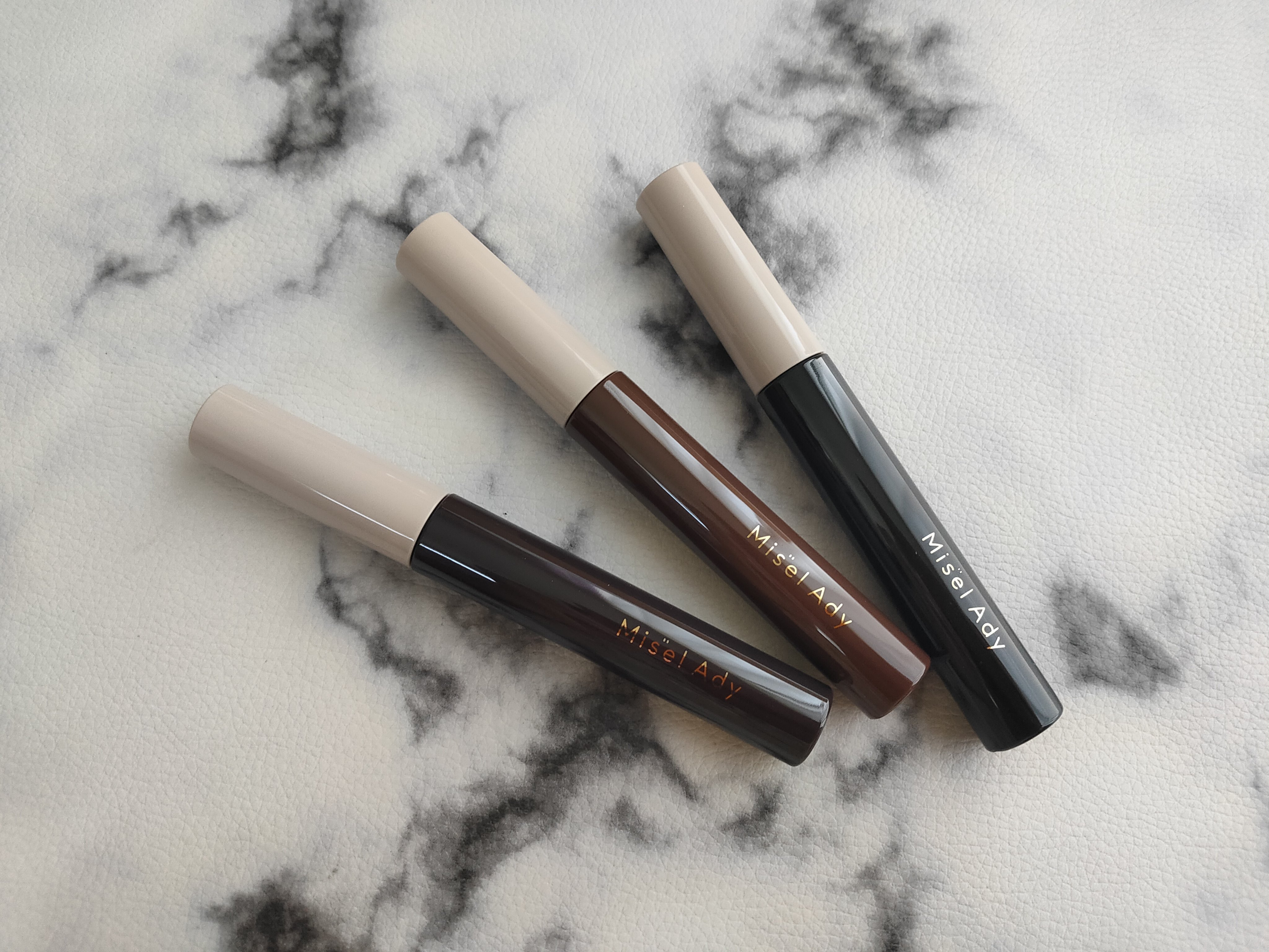 ミゼルエディ カールアップマスカラ 01 クラッシーブラック/ミゼルエディ/マスカラを使ったクチコミ（2枚目）