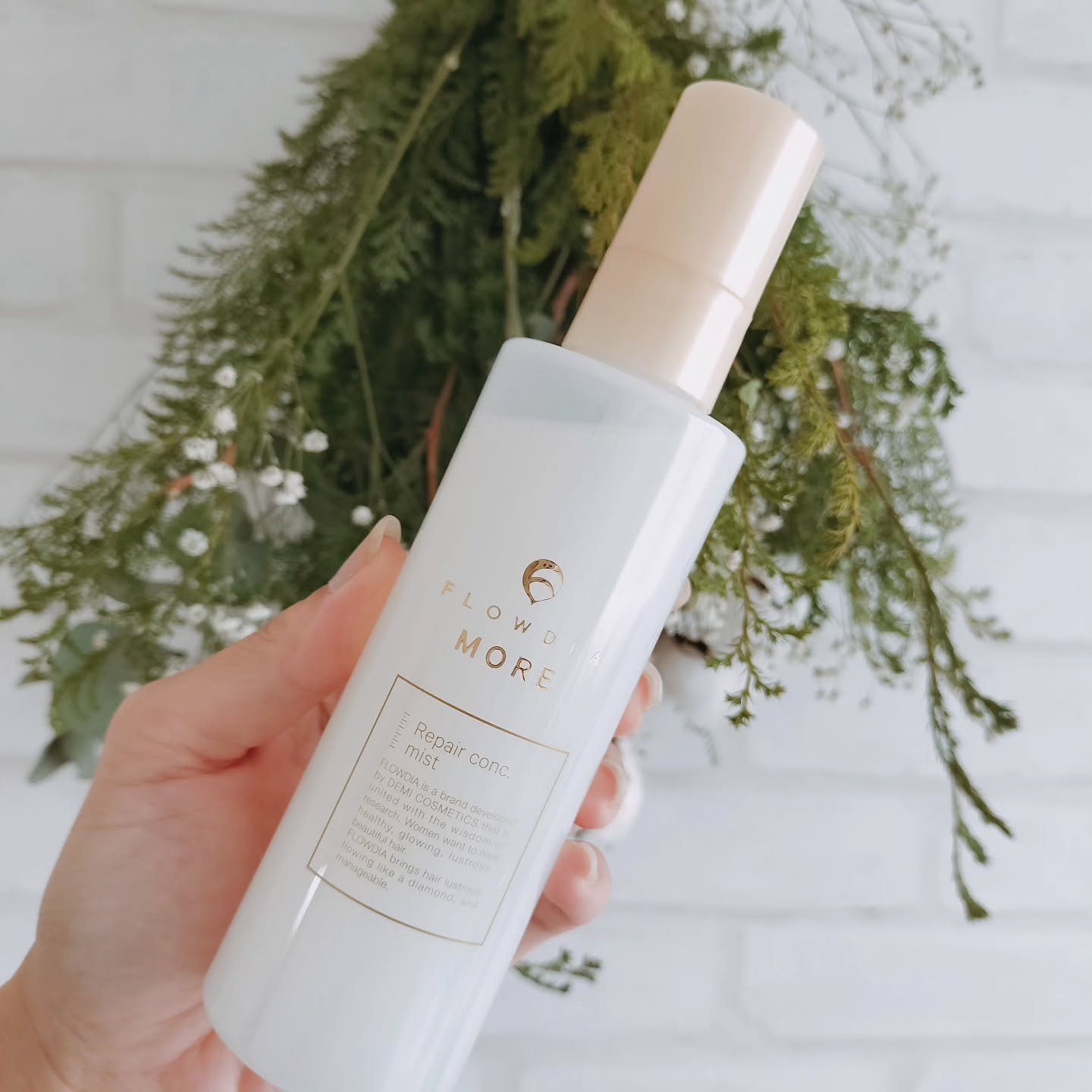 フローディアモア リペアコンク ミスト/FLOWDIA/アウトバストリートメントを使ったクチコミ（1枚目）