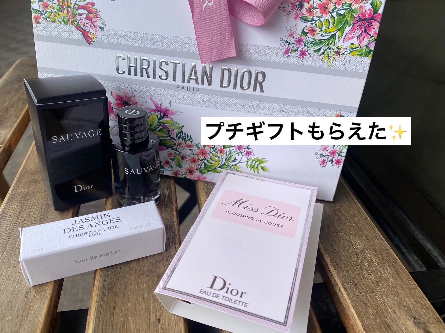 【旧】ディオール ヴェルニ トップコート(スプリング コレクション 2024 限定品)/Dior/ネイルトップコートを使ったクチコミ(6枚目)