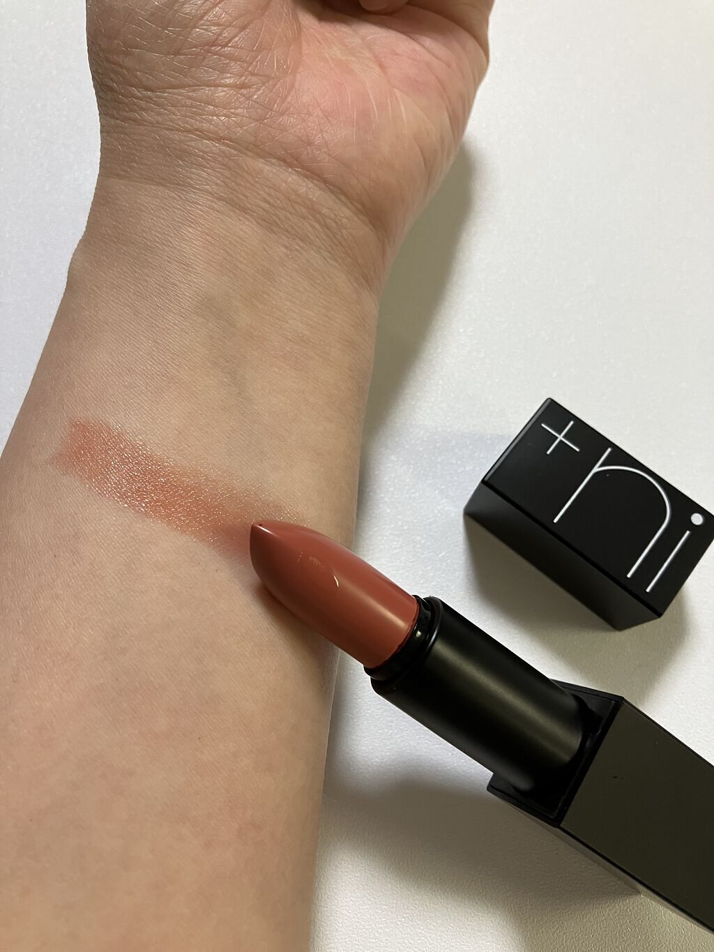 シアーバームティント #01 クレマチス/＋ni/リップティントを使ったクチコミ（2枚目）