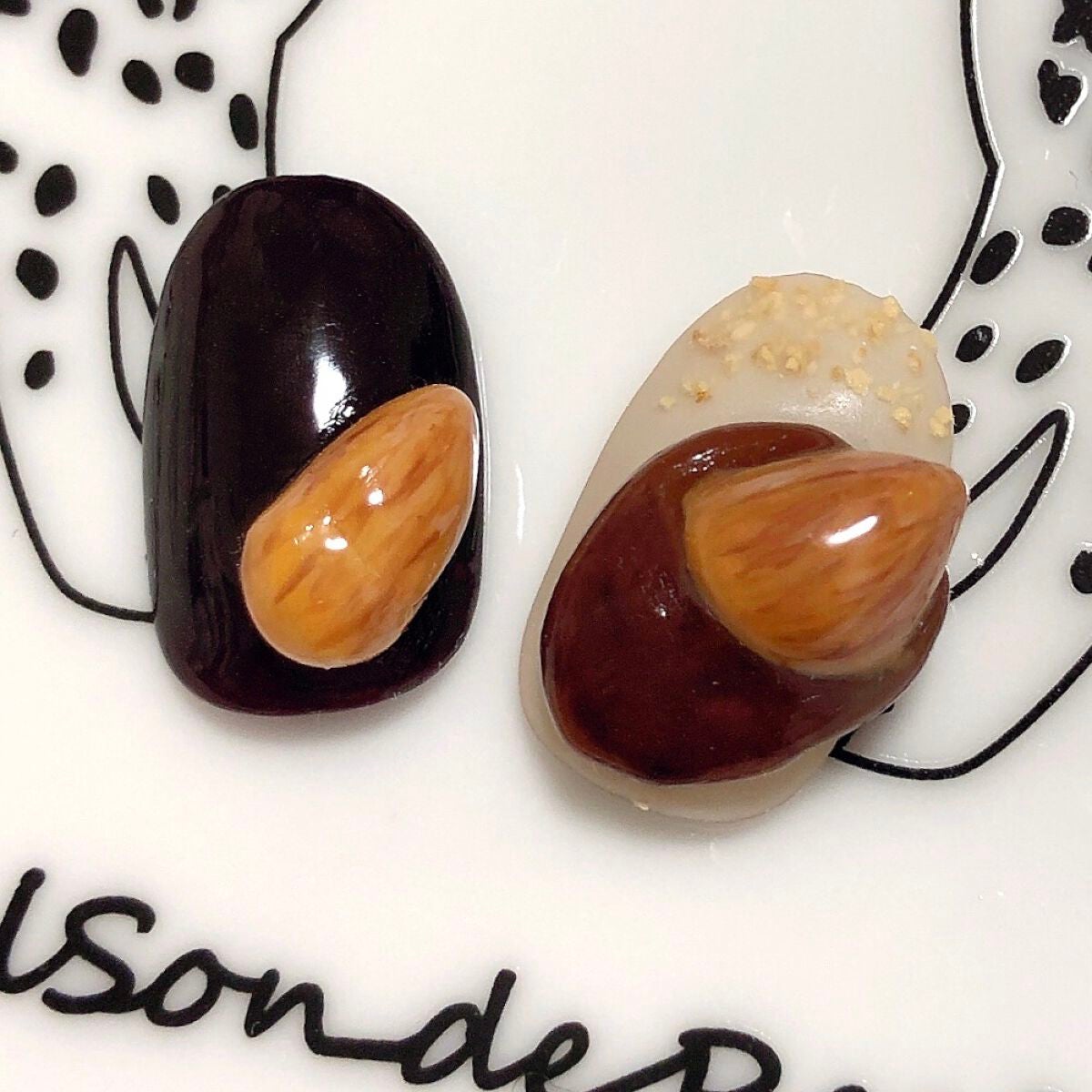 ねこ🐱 on LIPS 「☑︎アーモンドチョコレート🍫🥜#ネイル#ネイルチップ#ジェルネ..」(2枚目)