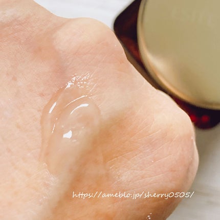 chiyo36 on LIPS 「エスティ ローダーさまから、現代悩みに合わせた“アイジェルクリ..」(2枚目)