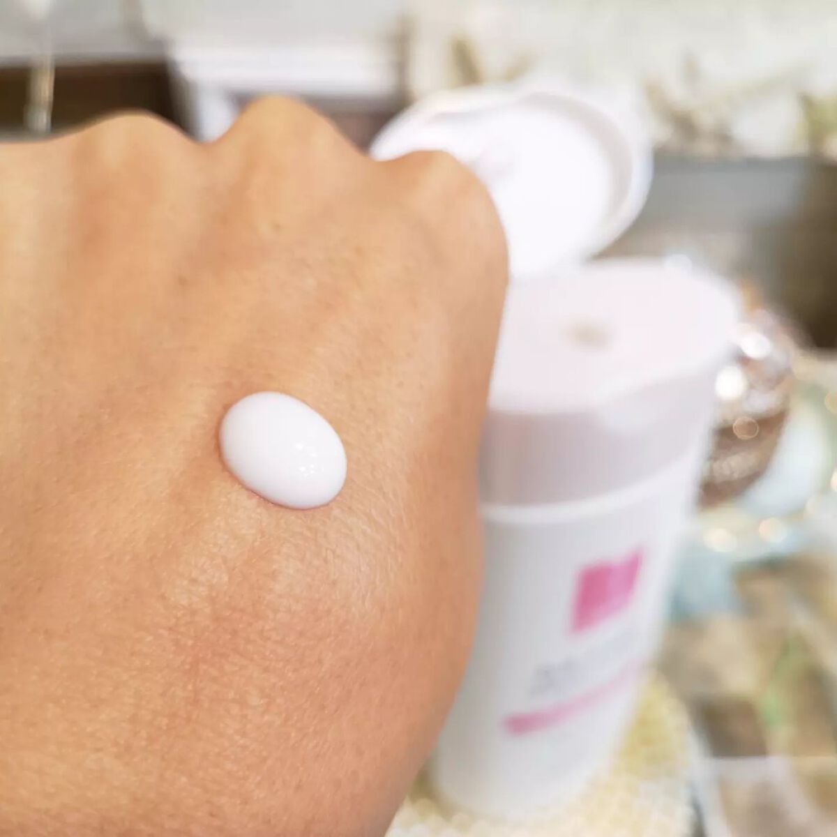  モイスチュア フェイス＆ボディローション/カルテHD/ボディローションを使ったクチコミ（3枚目）