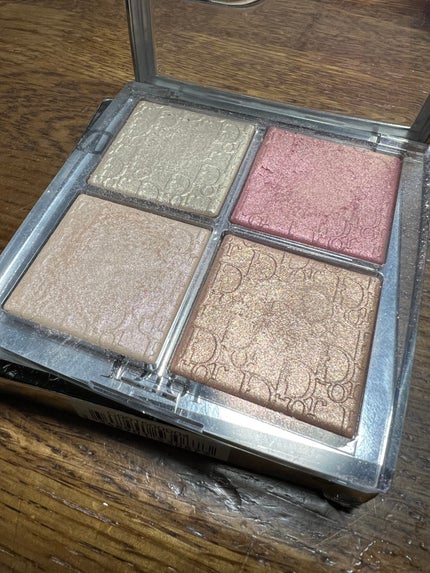 ディオール バックステージ フェイス グロウ パレット/Dior/ハイライトを使ったクチコミ(1枚目)