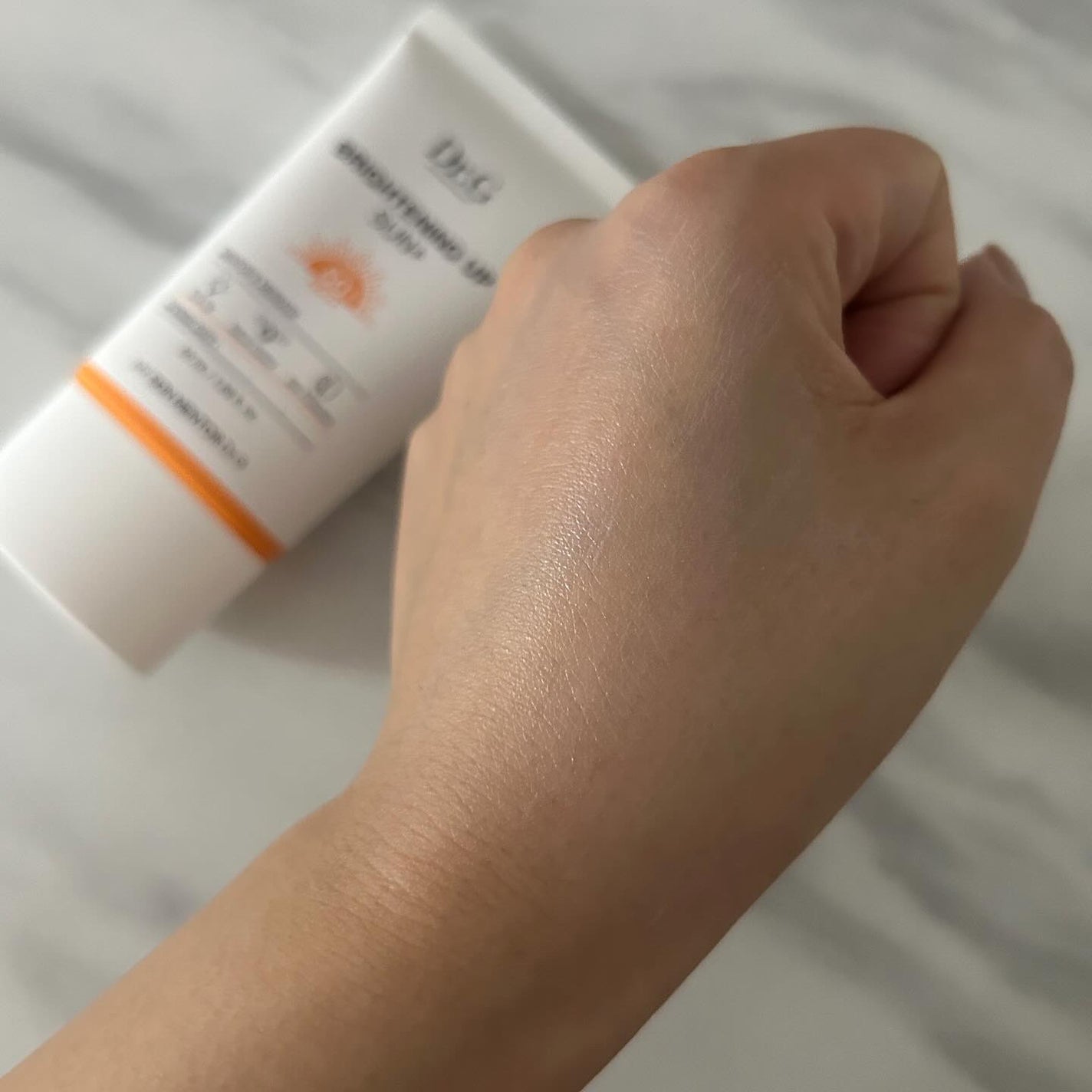 ブライトニングアップサンプラス/Dr.G/日焼け止めクリームを使ったクチコミ(4枚目)