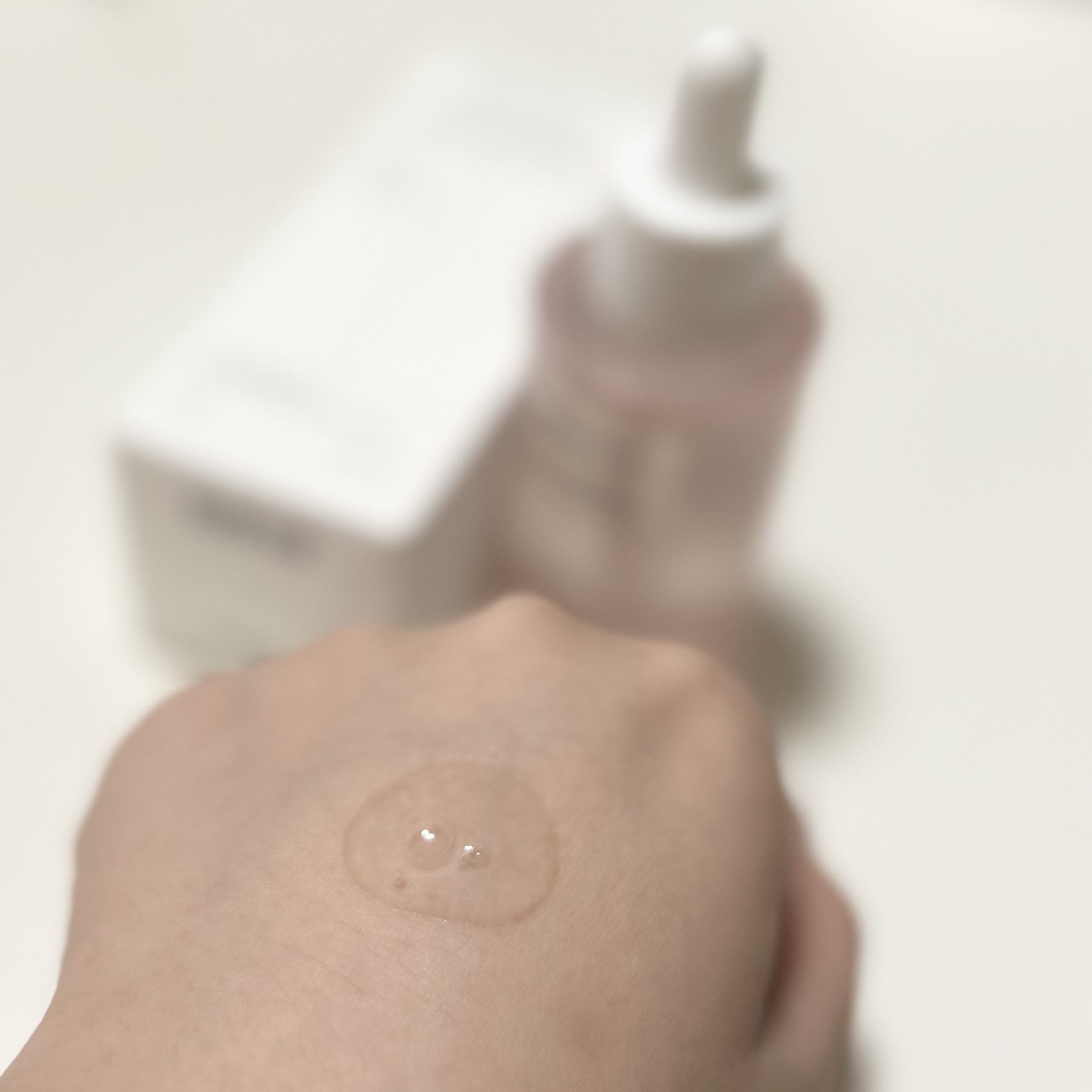 ポアタイトニングコラーゲンアンプル/Biodance/美容液を使ったクチコミ（2枚目）