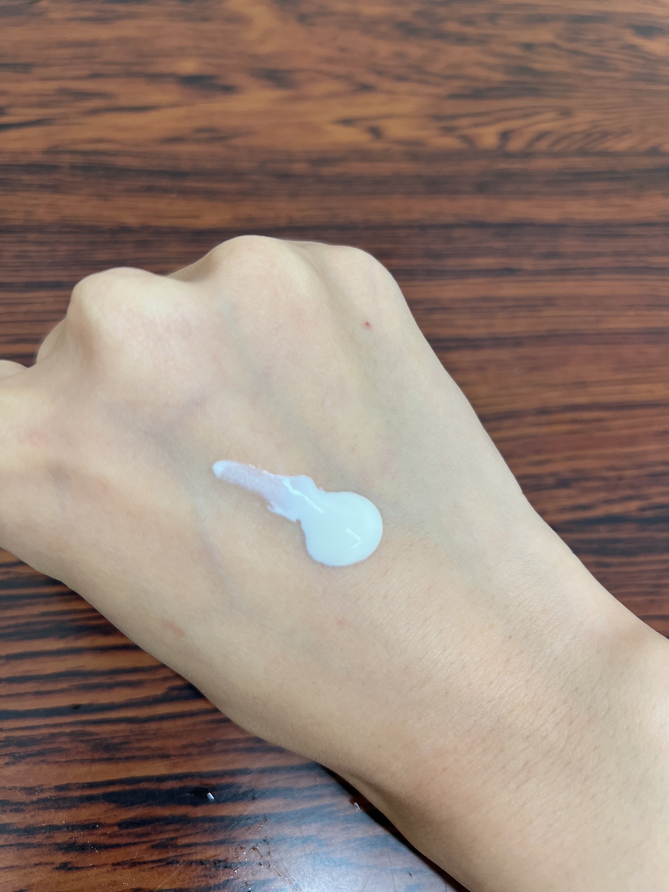 パーフェクトUV スキンケアジェル N/アネッサ/日焼け止め・UVケアを使ったクチコミ（2枚目）