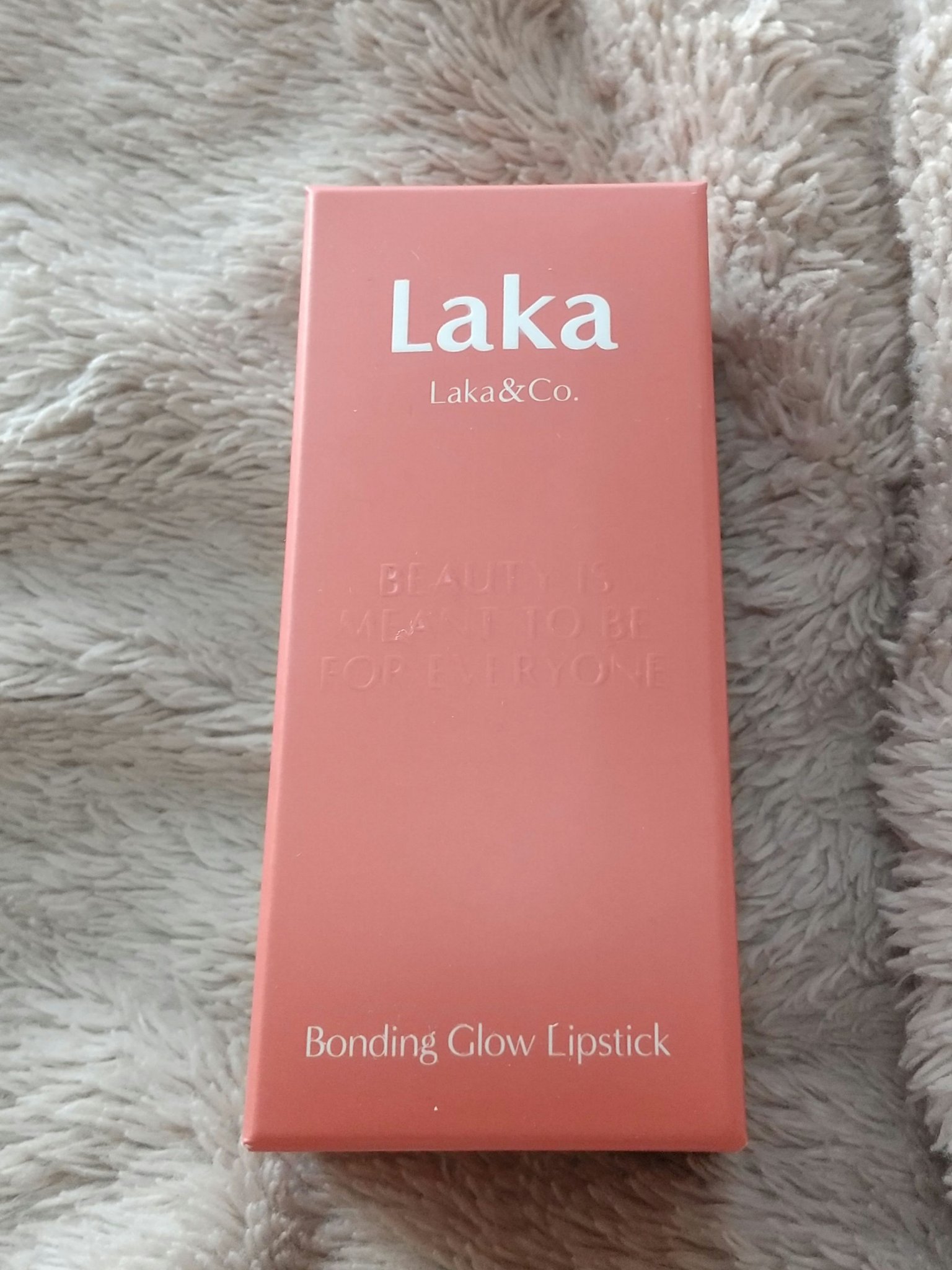 ボンディンググロウリップスティック/Laka/口紅を使ったクチコミ（1枚目）