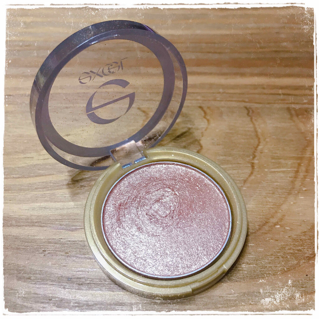 シャイニーシャドウ N SI01ブロンズゴールド/excel/単色アイシャドウを使ったクチコミ（1枚目）