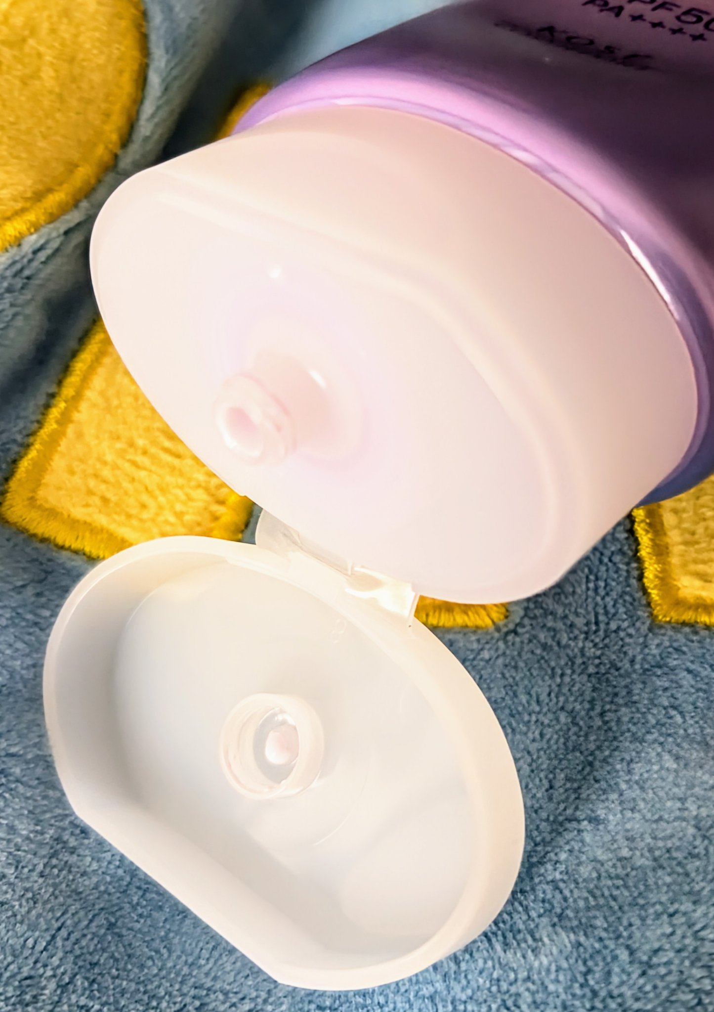 サンカットR トーンアップUV エッセンス ラベンダー/サンカット®/日焼け止めローションを使ったクチコミ（3枚目）