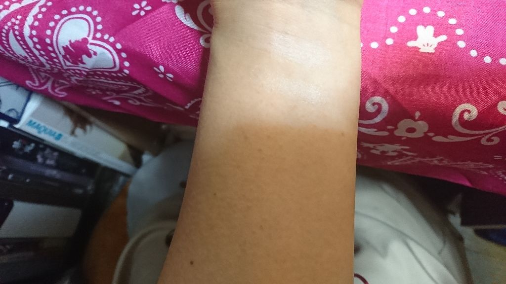 クリームハイライター/キャンメイク/クリームハイライトを使ったクチコミ(2枚目)